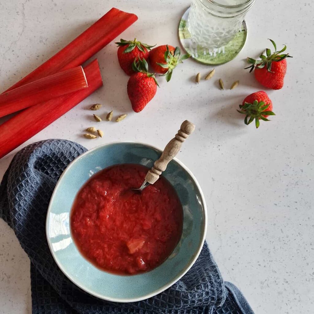 rabarbercompote recept